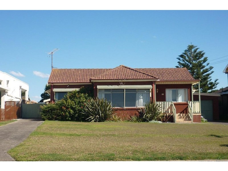 66 Headland Parade, Barrack Point NSW 2528