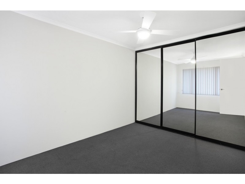 3/128 Terry Street, Albion Park NSW 2527