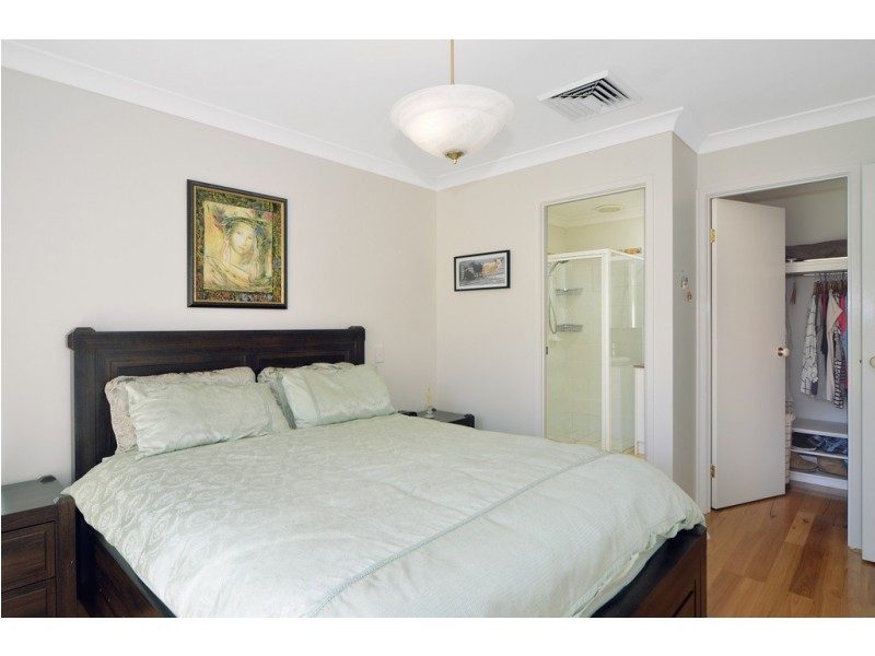 17 Lord Howe Avenue, Shell Cove NSW 2529