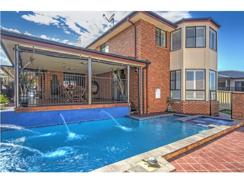 19 Reynolds Ridge, Shell Cove NSW 2529