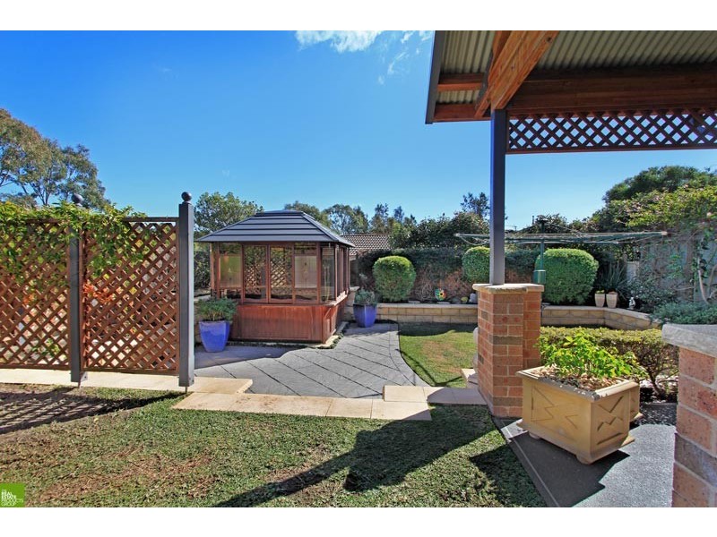 12 Derwent Place, Albion Park NSW 2527