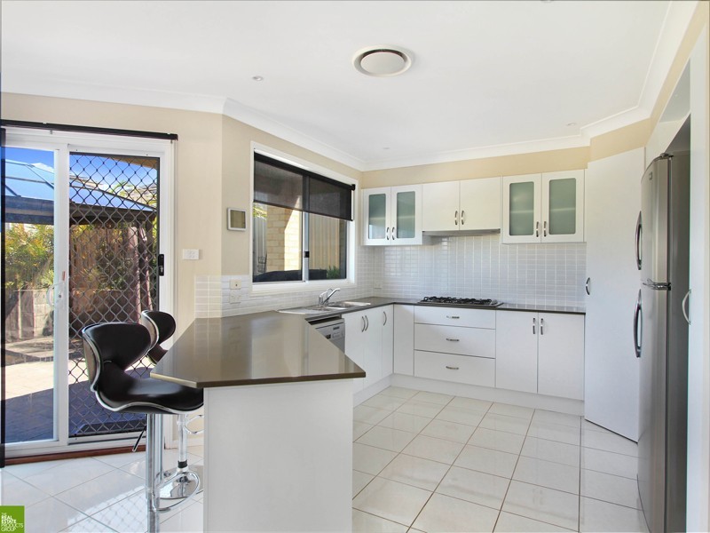 12 Downey Street, Flinders NSW 2529