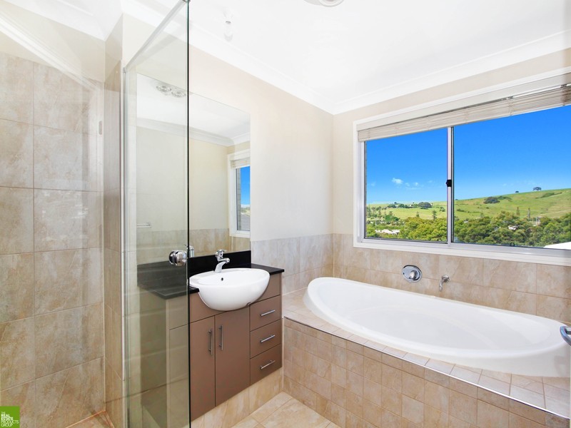 12 Downey Street, Flinders NSW 2529