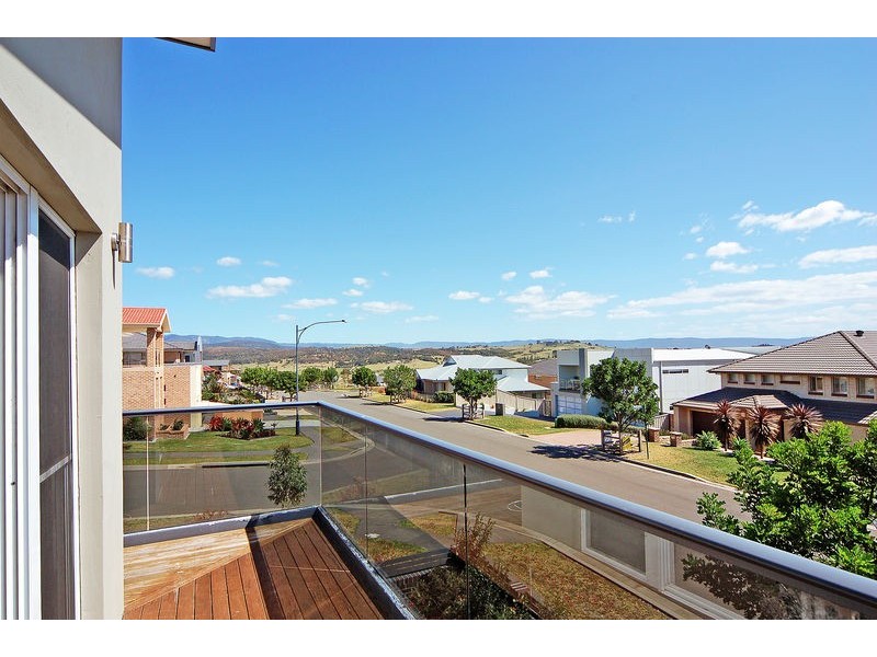 1 Knoll Drive, Shell Cove NSW 2529