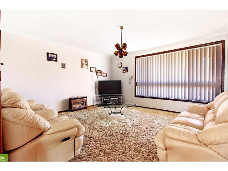 45 Phillip Crescent, Barrack Heights NSW 2528