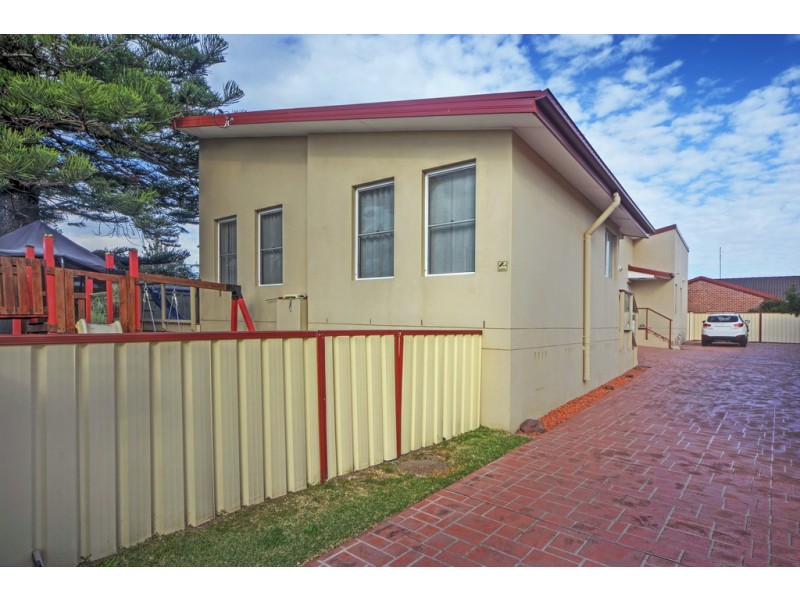 1/23 Banksia Avenue, Windang NSW 2528