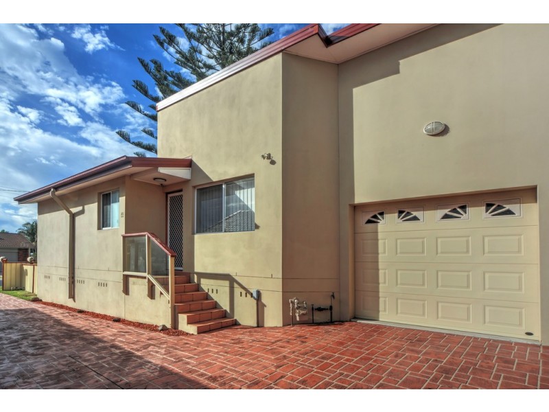 1/23 Banksia Avenue, Windang NSW 2528