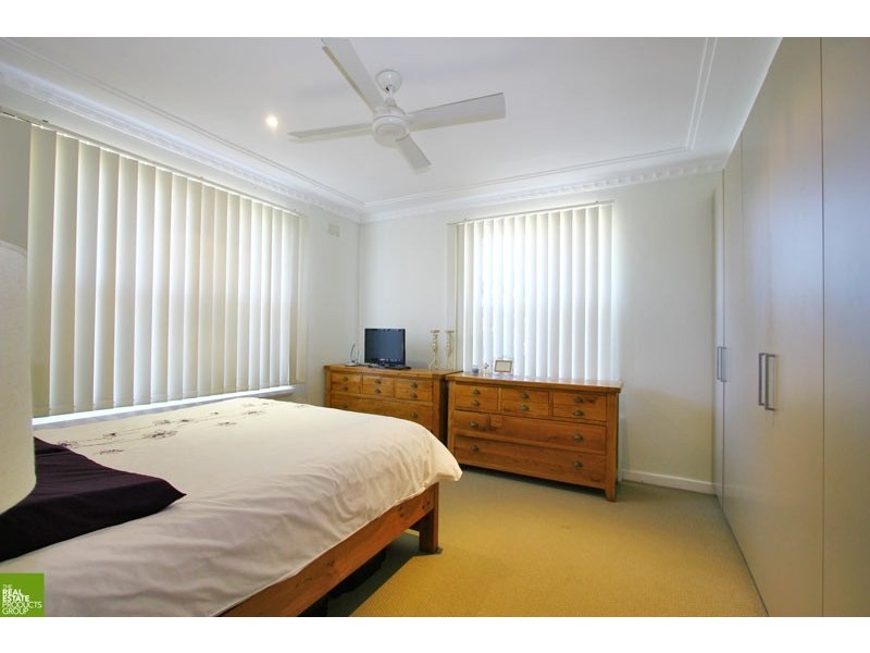 11 Towns Street, Shellharbour NSW 2529