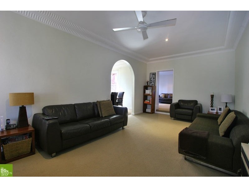 11 Towns Street, Shellharbour NSW 2529