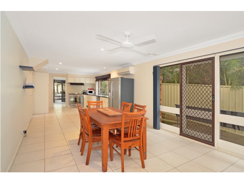 13 Shipton Crescent, Mount Warrigal NSW 2528