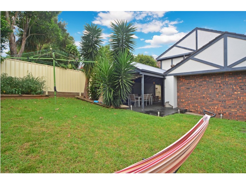 13 Shipton Crescent, Mount Warrigal NSW 2528