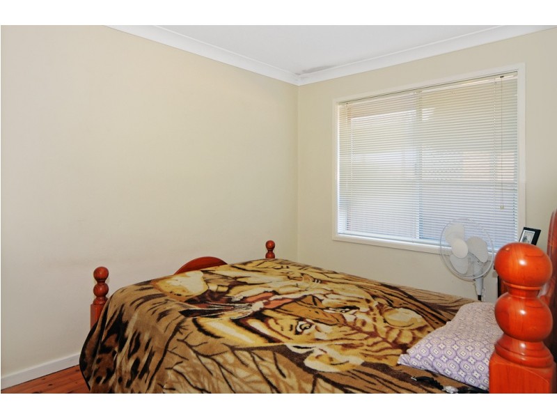 2/57 Lake Entrance Road, Warilla NSW 2528