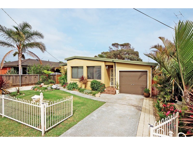 16 Sammat Avenue, Barrack Heights NSW 2528