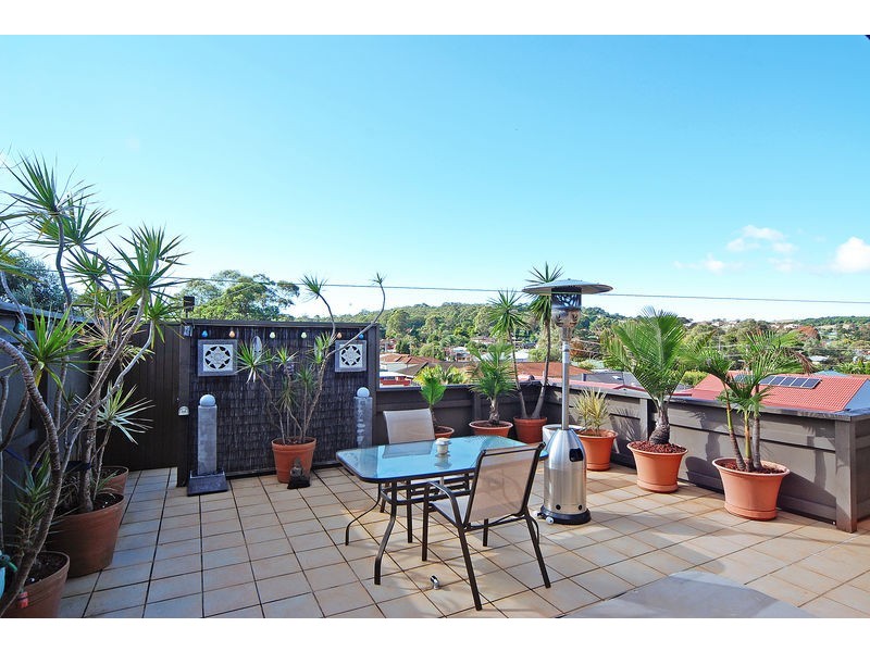 50 Central Avenue, Oak Flats NSW 2529