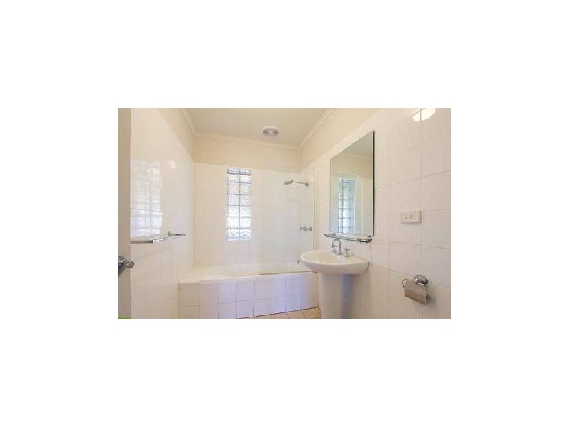 22 Morgan Avenue, Mount Warrigal NSW 2528