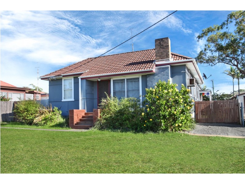 92 Shellharbour Road, Lake Illawarra NSW 2528