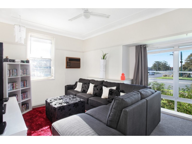 92 Shellharbour Road, Lake Illawarra NSW 2528
