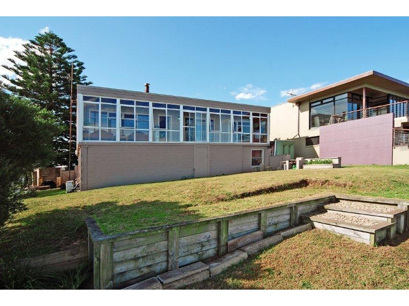 40 Dovers Drive, Port Kembla NSW 2505