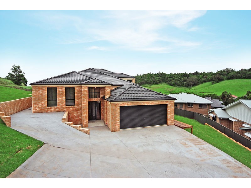 6 Bower Place, Albion Park NSW 2527