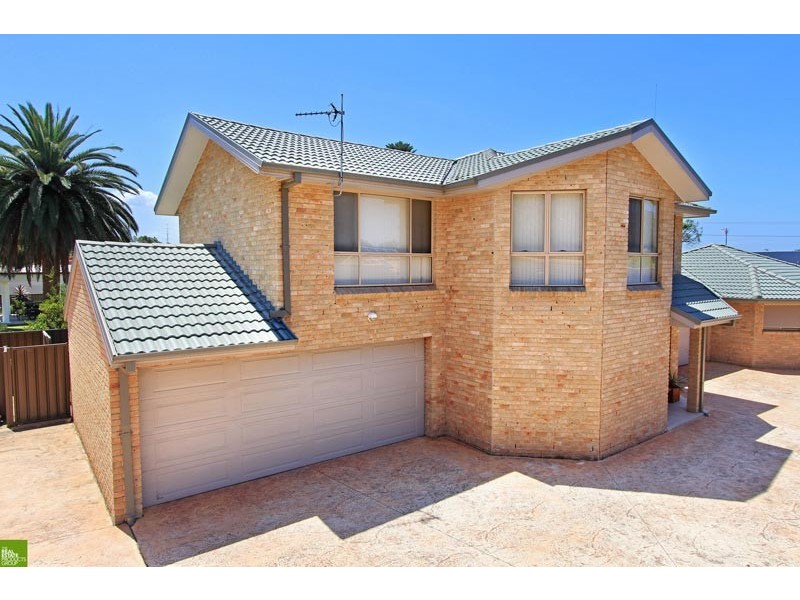 2/14 Koona Street, Albion Park Rail NSW 2527