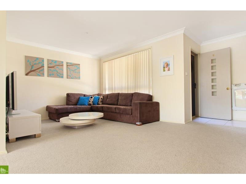 2/14 Koona Street, Albion Park Rail NSW 2527