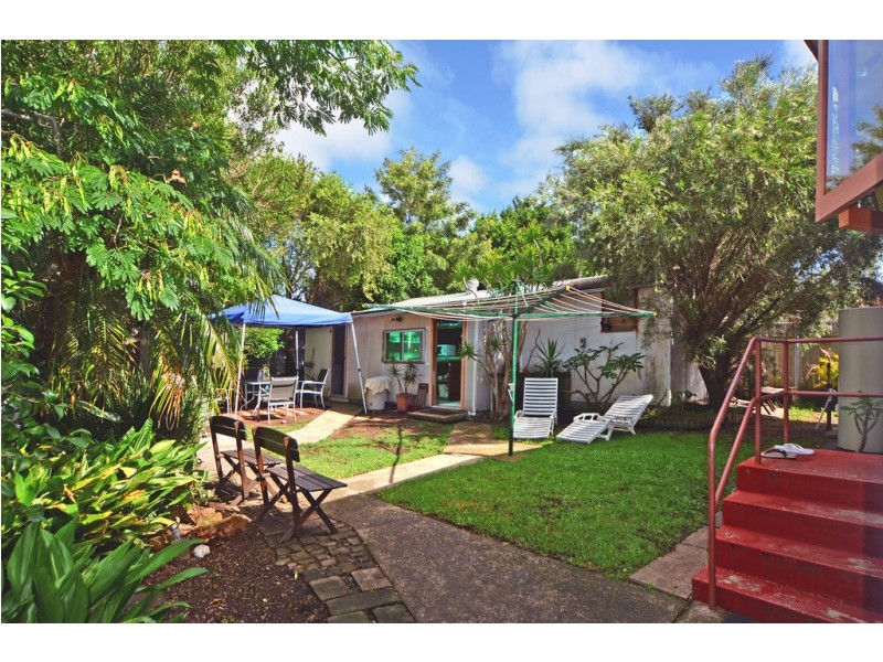 28 Barnes Street, Warilla NSW 2528