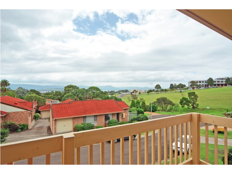 25 Chillawong Cct, Blackbutt NSW 2529