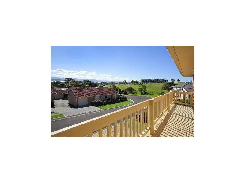 25 Chillawong Cct, Blackbutt NSW 2529