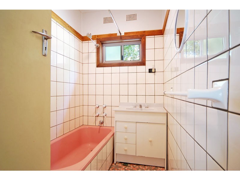 31 Barrack Avenue, Barrack Heights NSW 2528