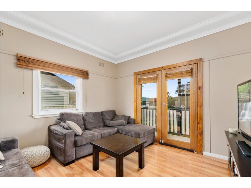 274 Shellharbour Road, Barrack Heights NSW 2528