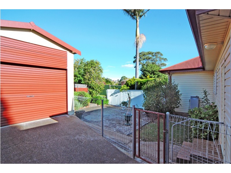 23 Nolan Street, Berkeley NSW 2506