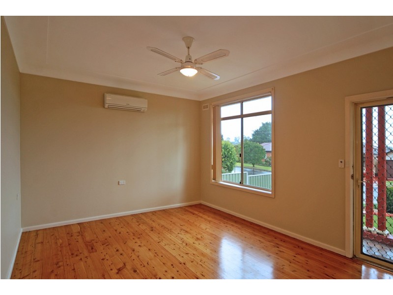 4 Norfolk Street, Berkeley NSW 2506