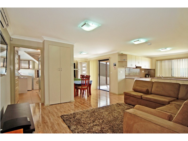 88 Flagstaff Road, Warrawong NSW 2502