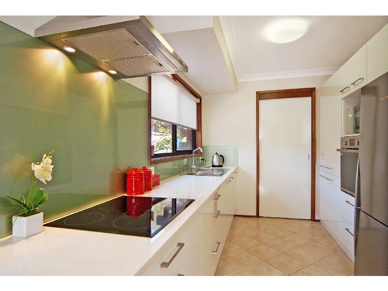 2/21 Grove Circuit, Lake Illawarra NSW 2528