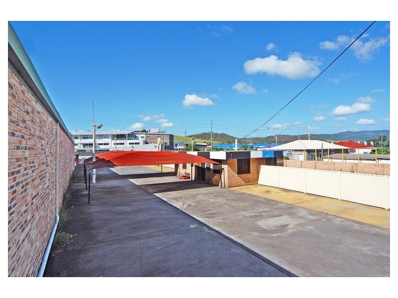 5 Industrial Road, Oak Flats NSW 2529
