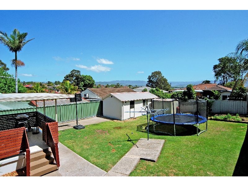 134 Cuthbert Drive, Mount Warrigal NSW 2528
