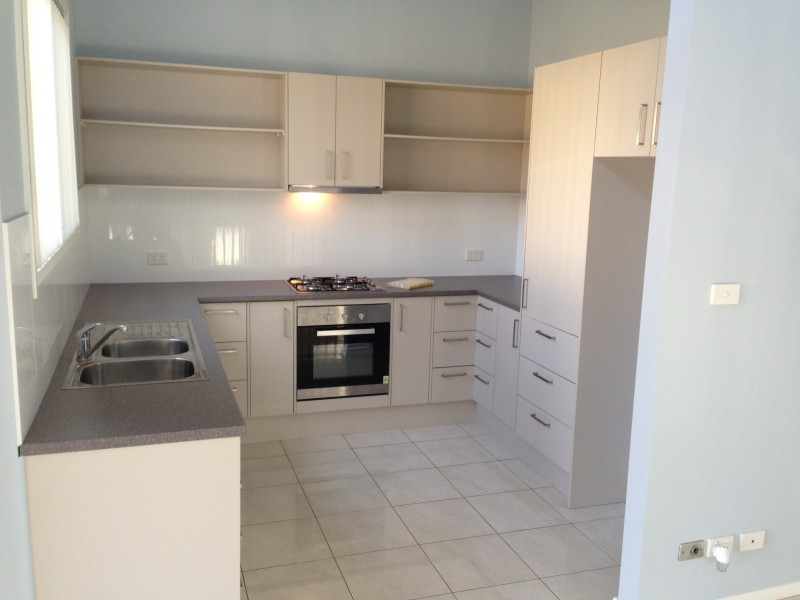 28 Illowra Parkway, Primbee NSW 2502