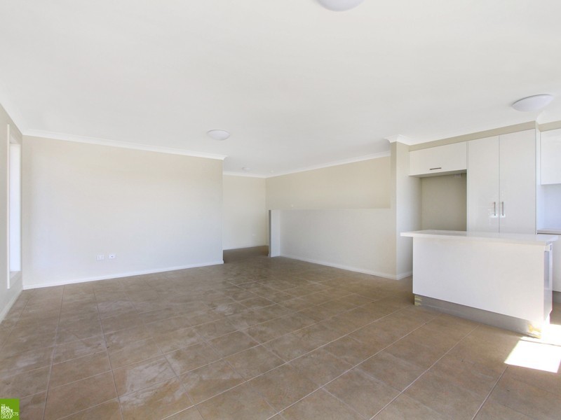 14 Foster Road, Flinders NSW 2529