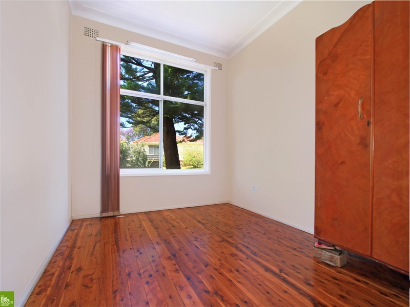 16 Booyong Street, West Wollongong NSW 2500