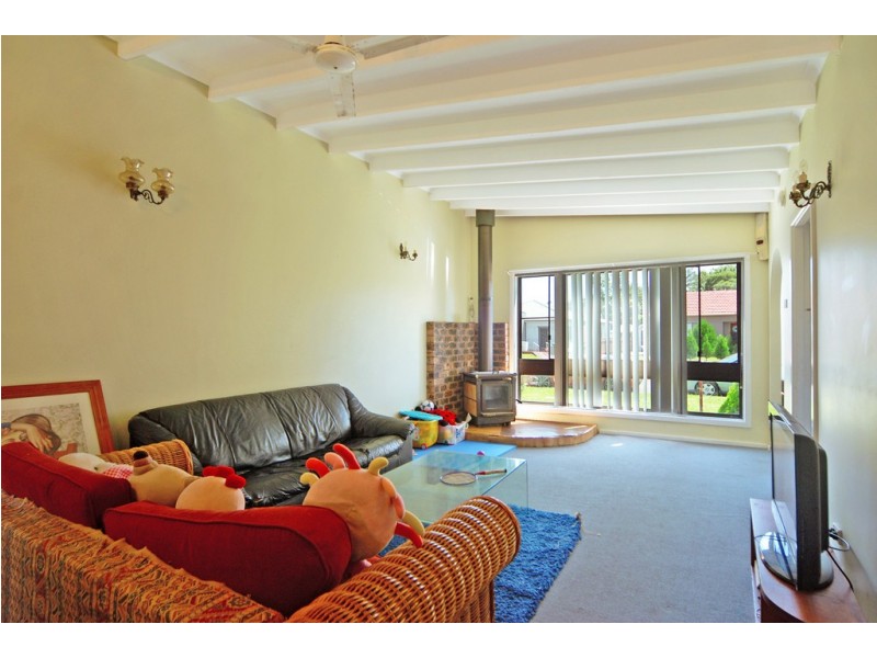 1 Fraser Street, Unanderra NSW 2526