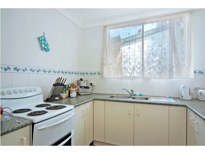 1 Fraser Street, Unanderra NSW 2526
