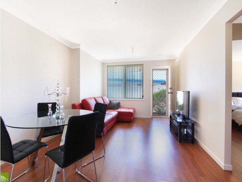 2/63 Addison Avenue, Lake Illawarra NSW 2528