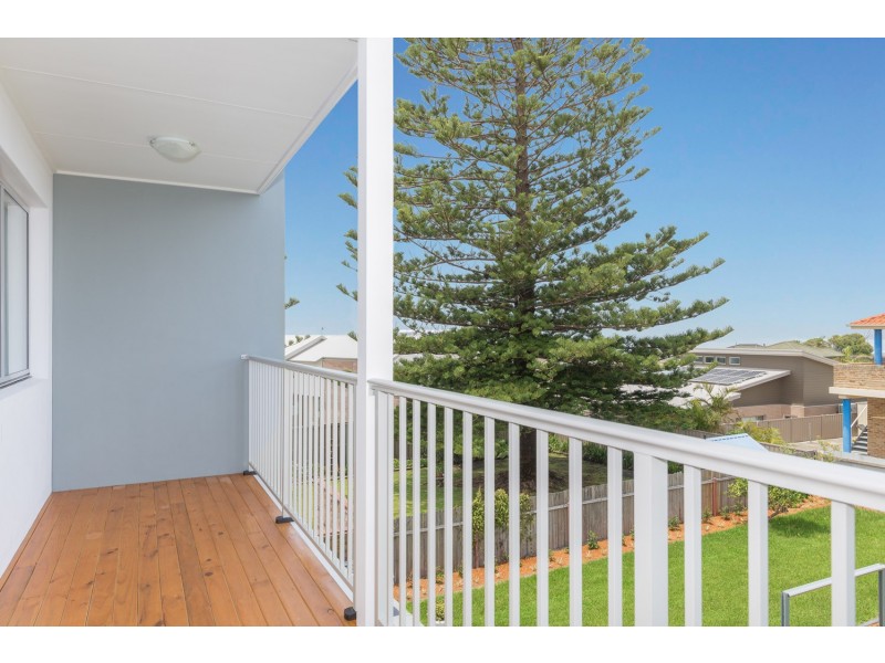 9 Surf Road, Shellharbour NSW 2529