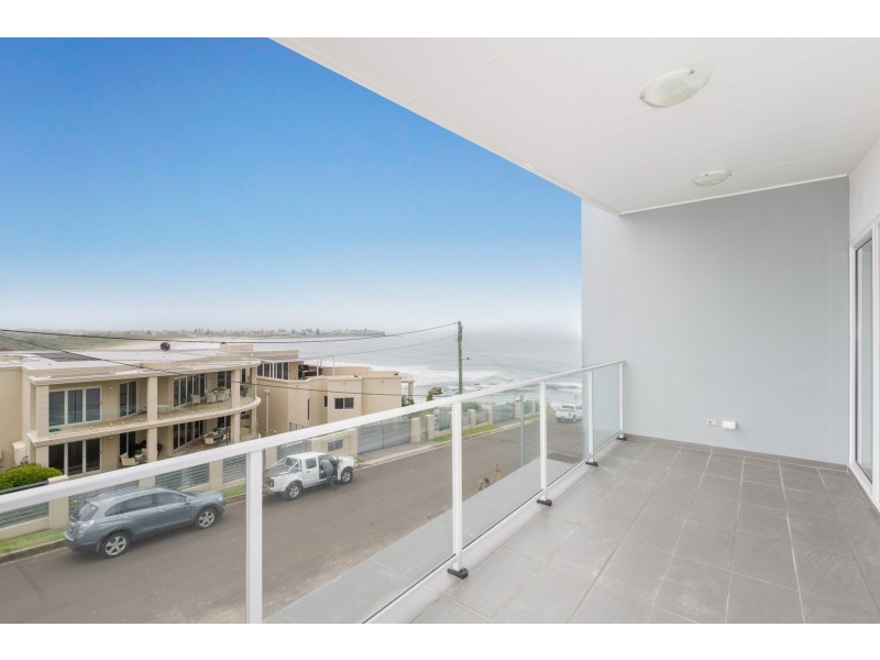 9 Surf Road, Shellharbour NSW 2529