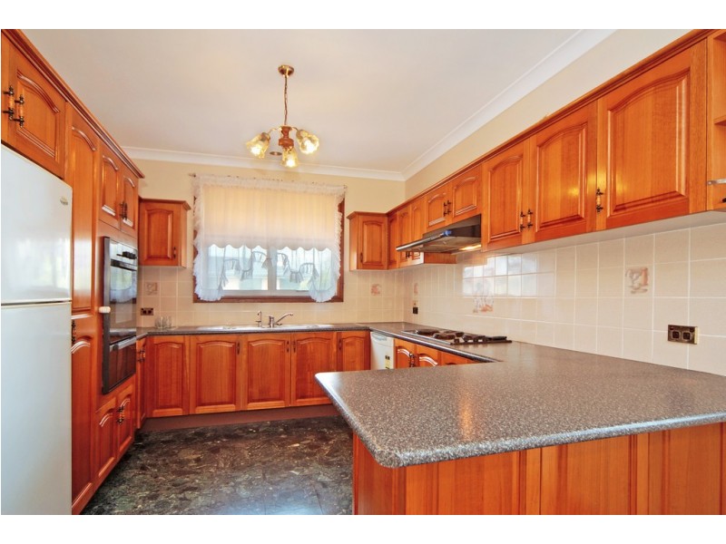 1 Shell Cove Road, Barrack Point NSW 2528