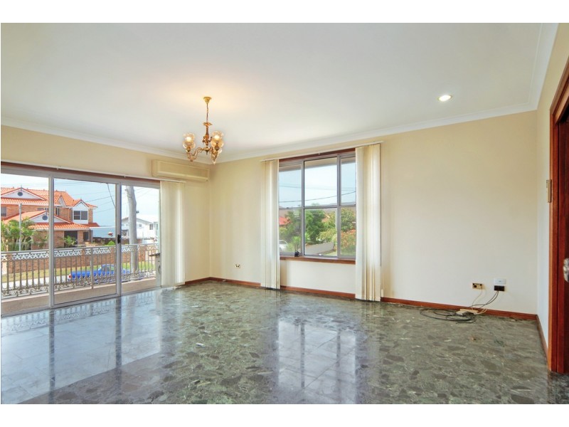 1 Shell Cove Road, Barrack Point NSW 2528