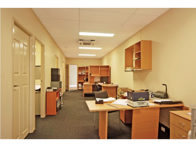 4/12 Beverley Avenue, Warilla NSW 2528