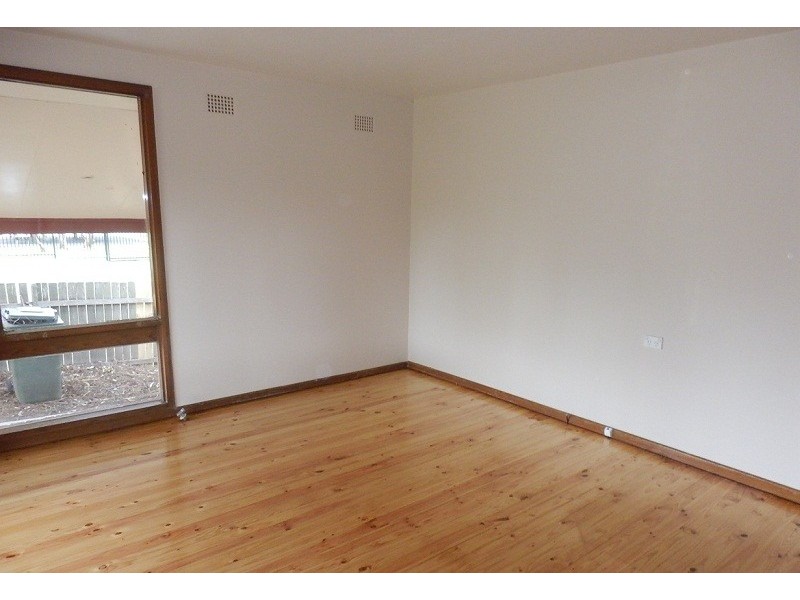 28 Fowlers Road, Koonawarra NSW 2530