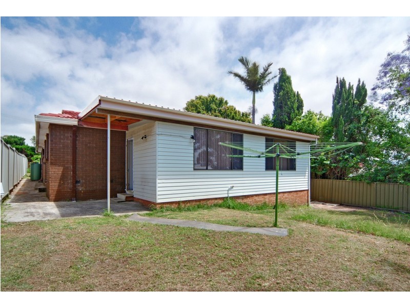 48 Cassia Street, Barrack Heights NSW 2528