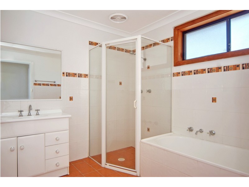 48 Cassia Street, Barrack Heights NSW 2528